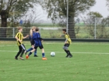 S.K.N.W.K. JO12-1JM - Tholense Boys JO12-2 (competitie) 2023-2024 (2e fase) (23/84)